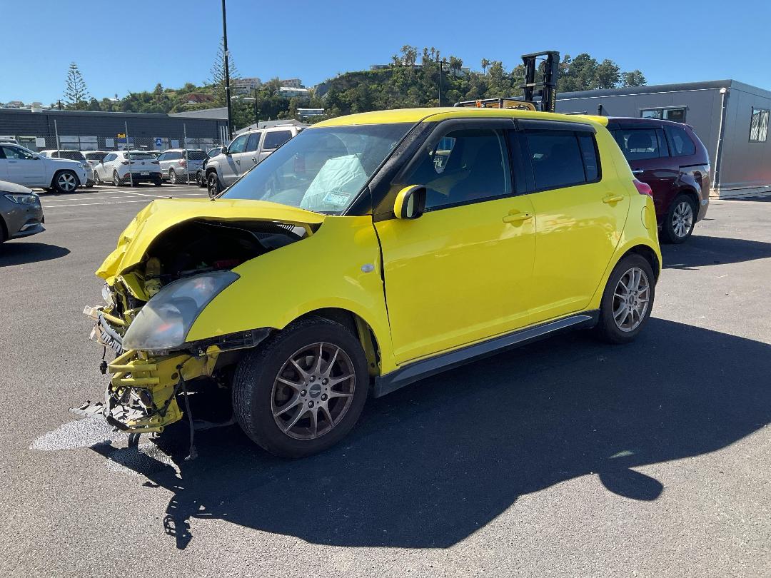 Photo '4' of Suzuki Swift Sport