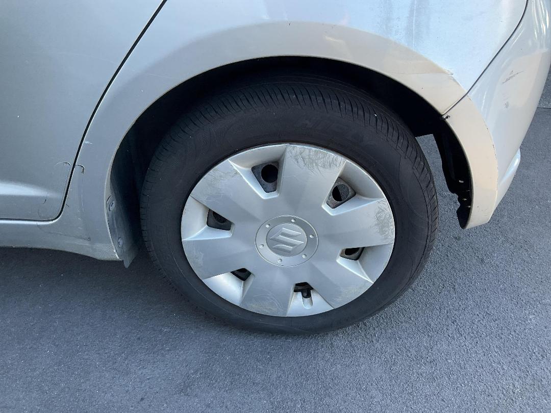 Photo '11' of Suzuki Swift