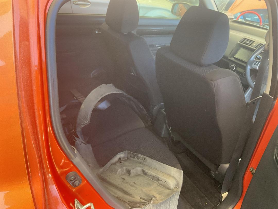 Photo '23' of Suzuki Swift