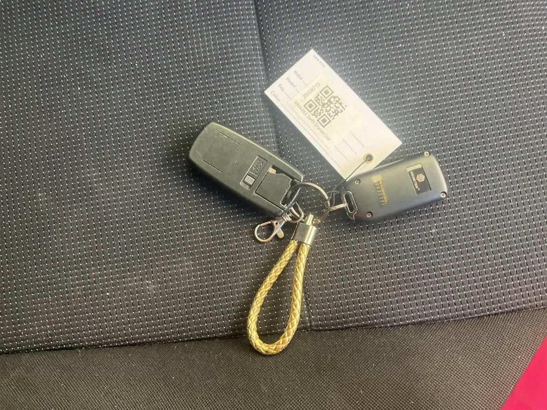 Photo '21' of Suzuki Swift