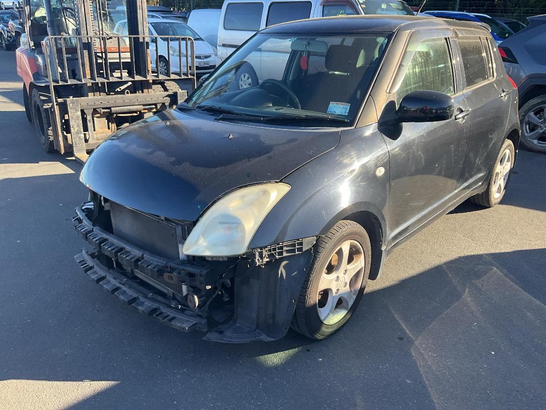 Photo '2' of Suzuki Swift