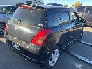 Thumbnail '4' of Suzuki Swift
