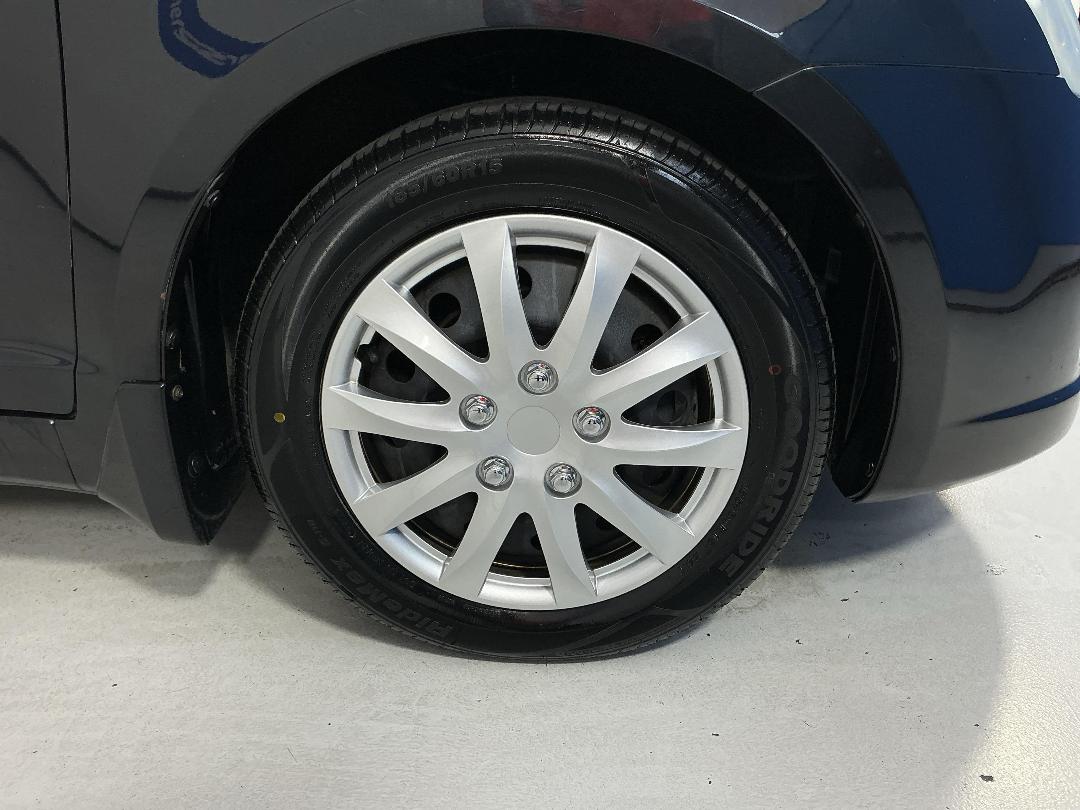 Photo '9' of Suzuki Swift Photo '9' of Suzuki Swift