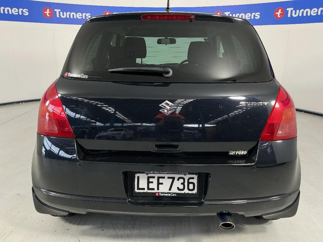 Photo '6' of Suzuki Swift Photo '6' of Suzuki Swift