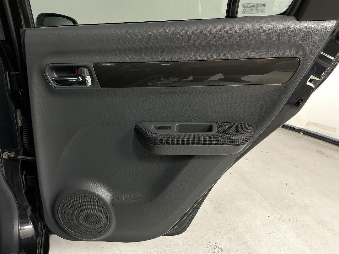 Photo '19' of Suzuki Swift Photo '19' of Suzuki Swift