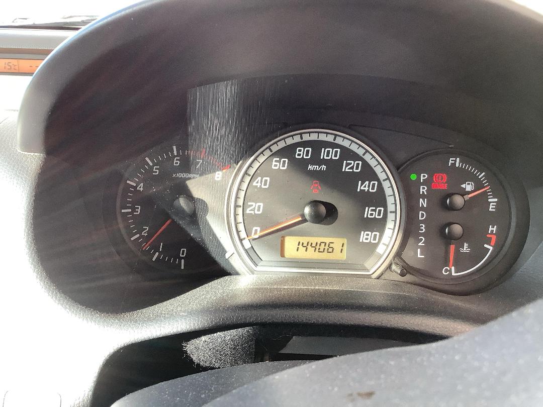 Photo '13' of Suzuki Swift