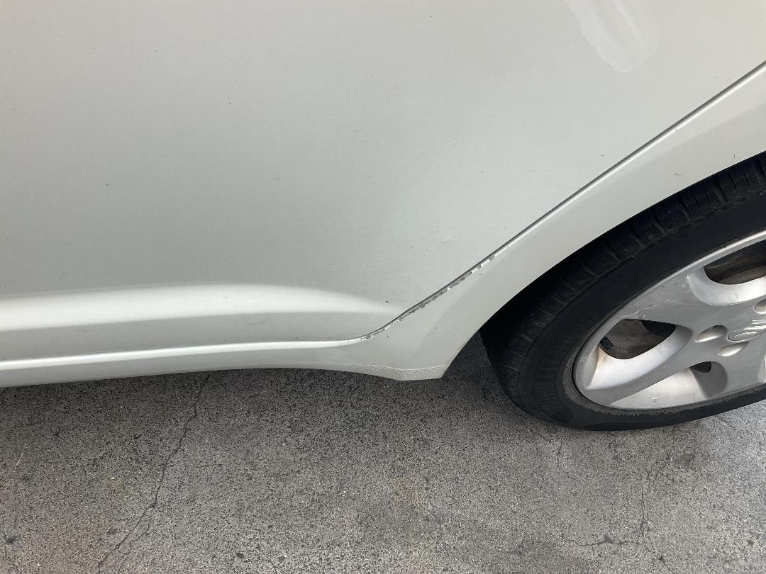 Photo '28' of Suzuki Swift