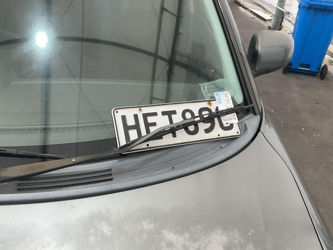 Photo '18' of Suzuki Swift