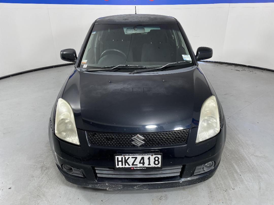 Photo '2' of Suzuki Swift