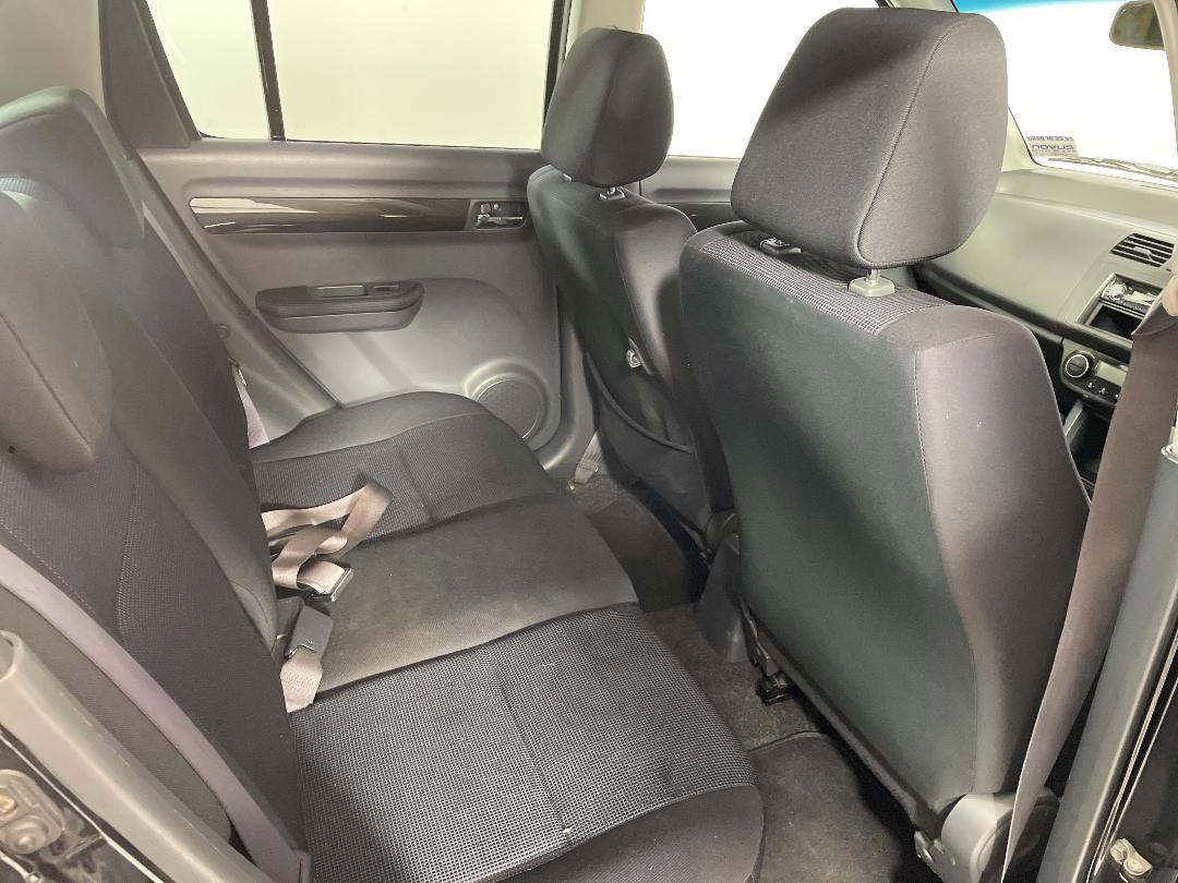 Photo '20' of Suzuki Swift