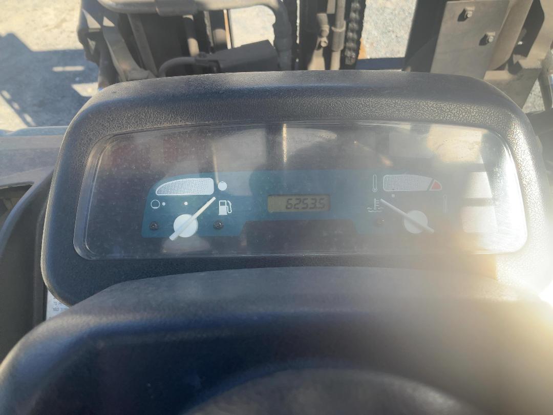 Photo '16' of Toyota 02-7FD25 Forklift Photo '16' of Toyota 02-7FD25 Forklift