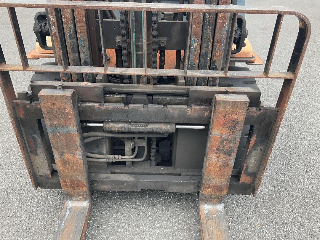 Photo '16' of Toyota 02-7Fg30 Forklift Photo '16' of Toyota 02-7Fg30 Forklift