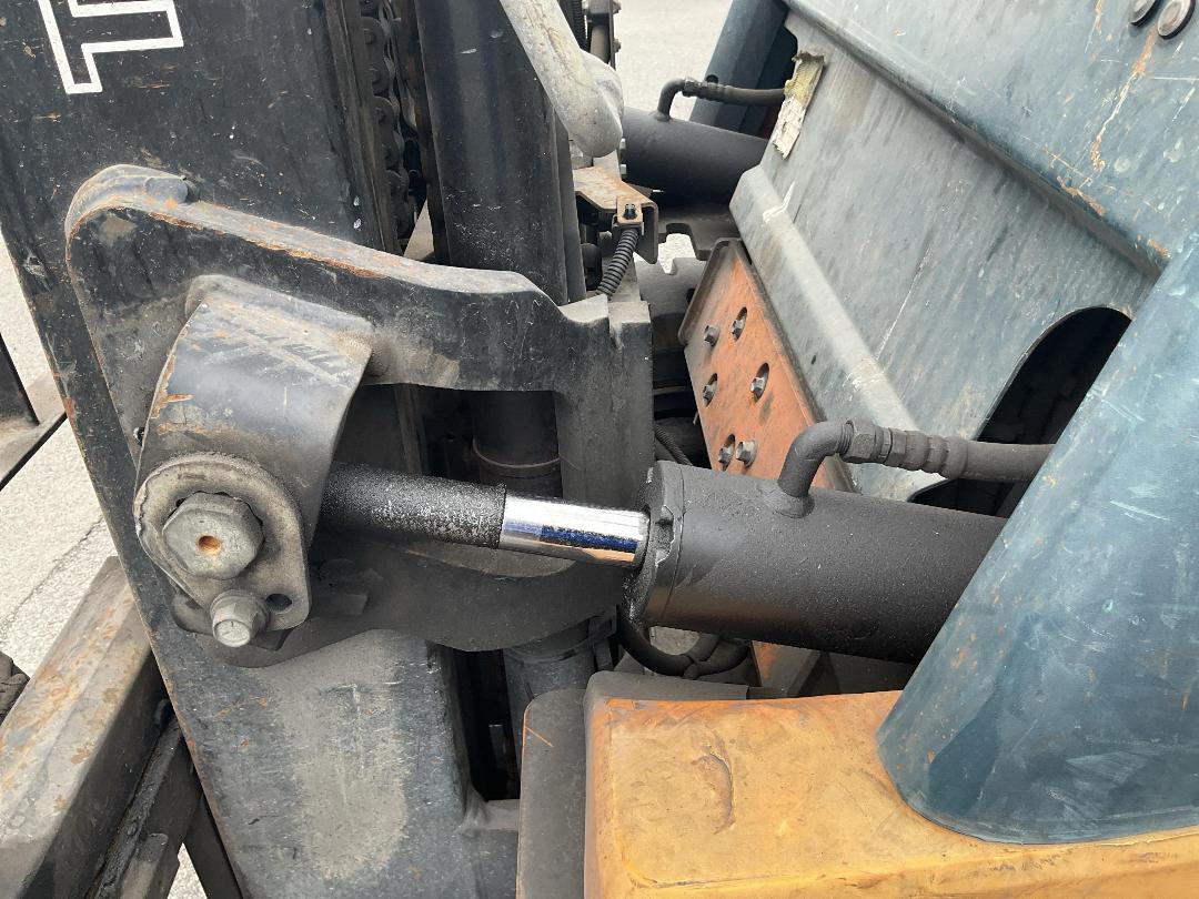 Photo '18' of Toyota 02-7Fg30 Forklift Photo '18' of Toyota 02-7Fg30 Forklift