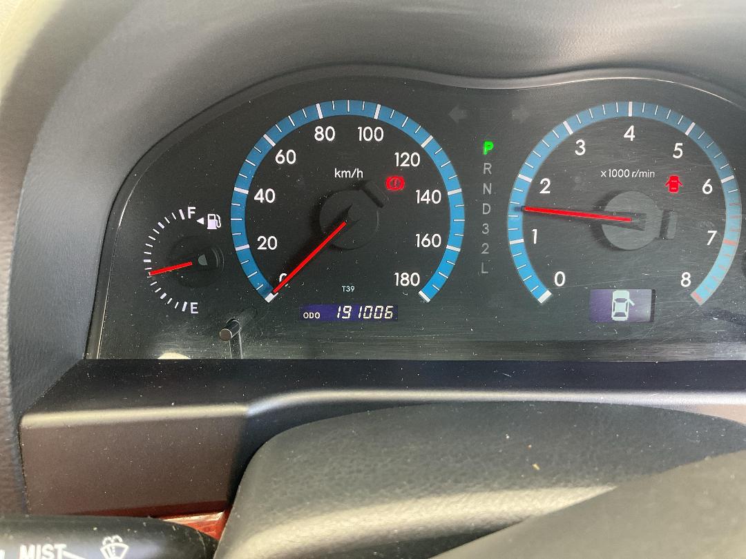 Photo '8' of Toyota Allion