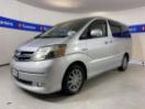 Thumbnail '4' of Toyota Alphard Thumbnail '4' of Toyota Alphard