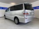 Thumbnail '5' of Toyota Alphard Thumbnail '5' of Toyota Alphard