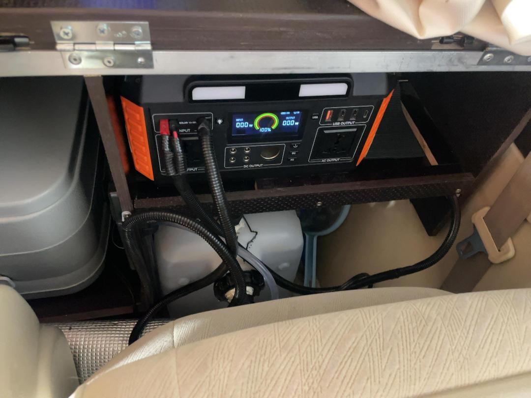 Photo '23' of Toyota Alphard