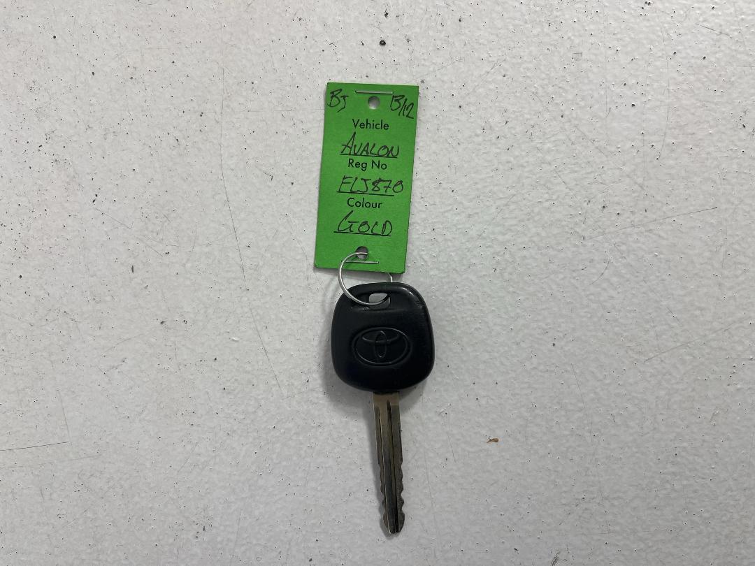 Photo '22' of Toyota Avalon