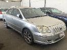 Thumbnail '2' of Toyota Avensis