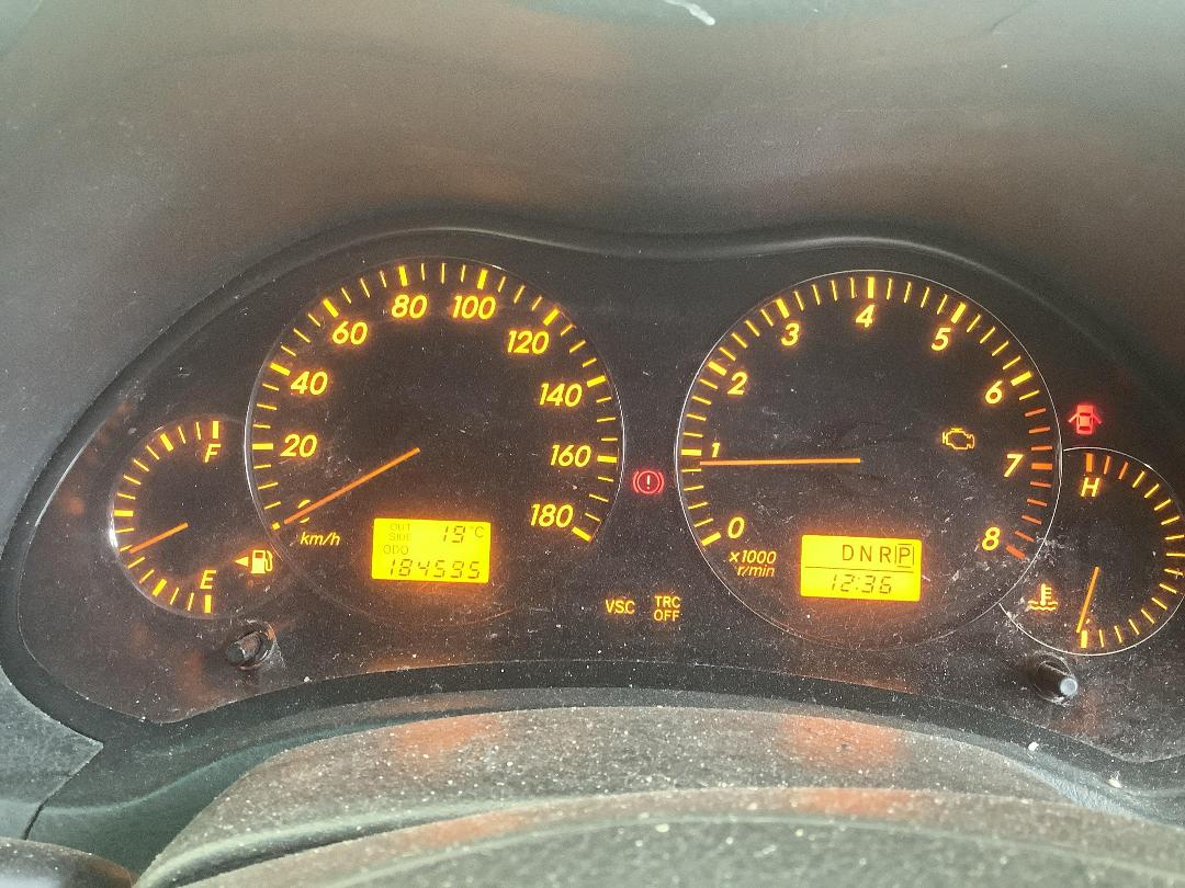 Photo '14' of Toyota Avensis