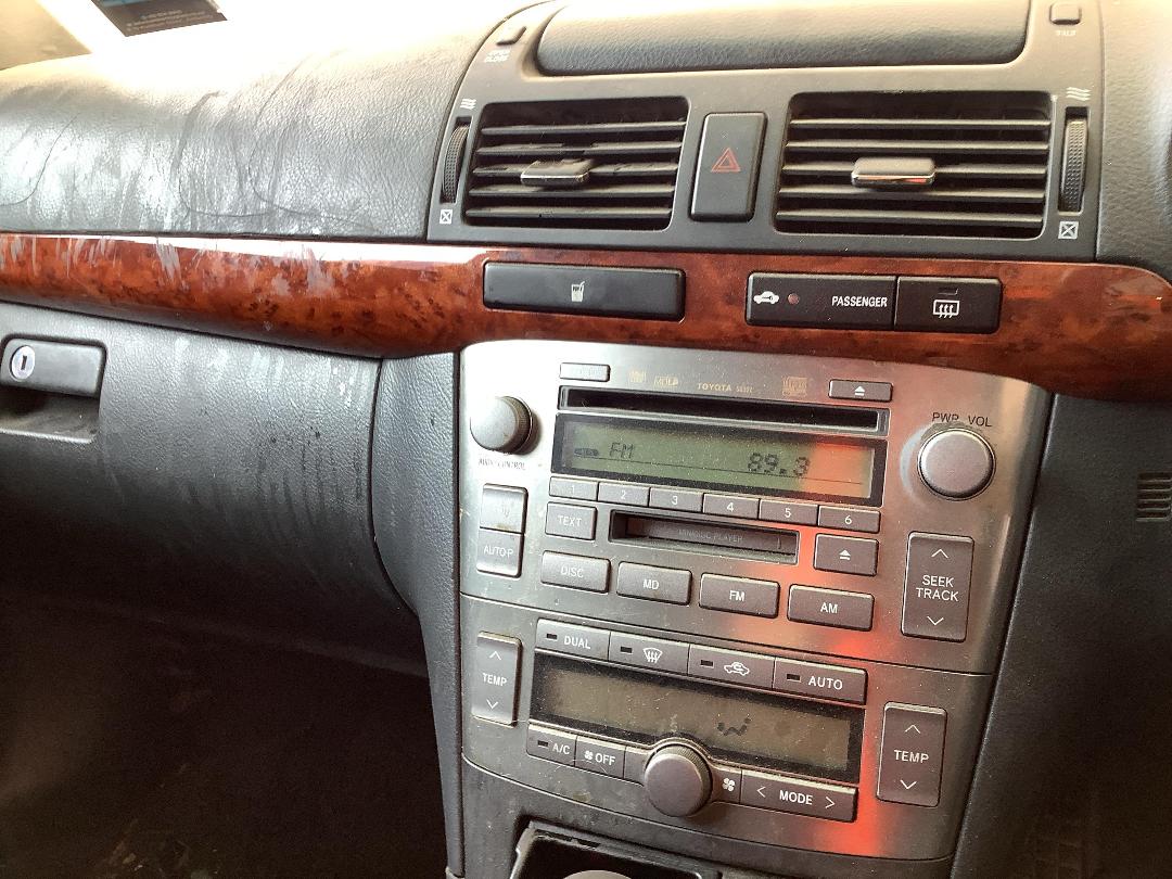 Photo '18' of Toyota Avensis