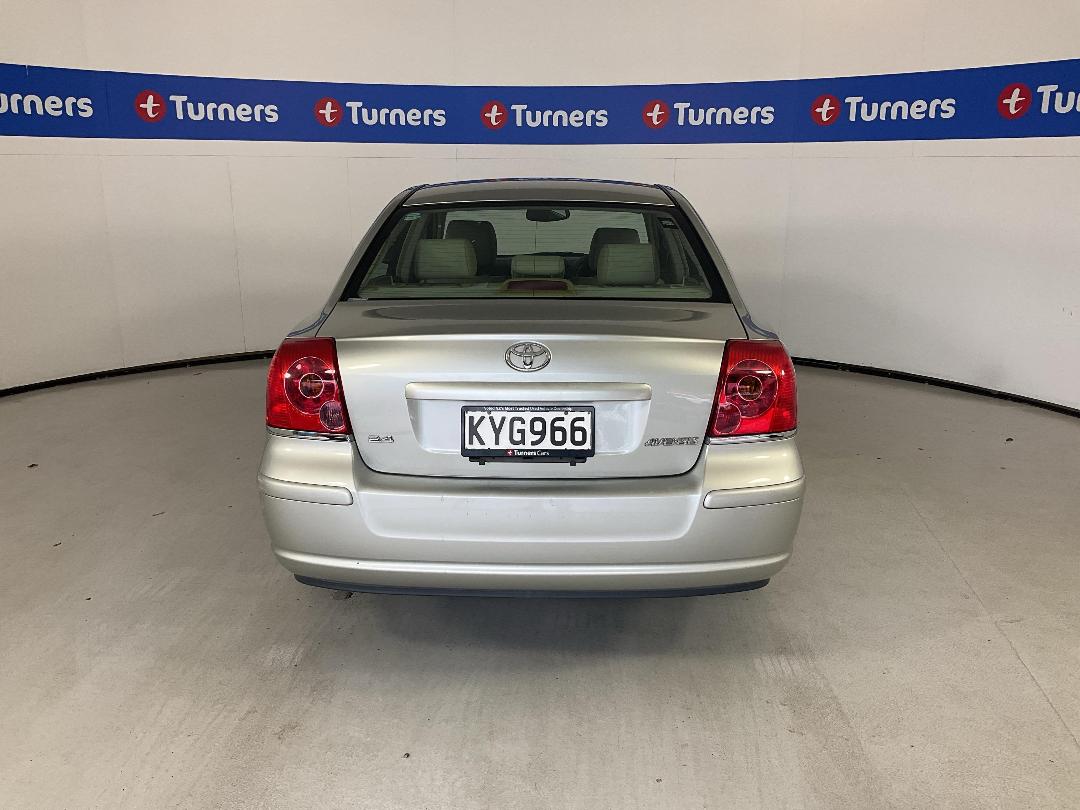Photo '6' of Toyota Avensis