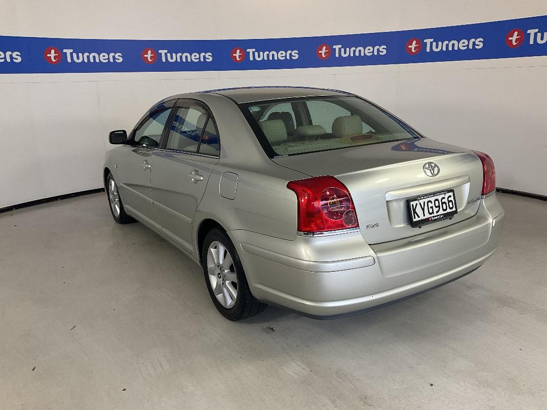 Photo '5' of Toyota Avensis