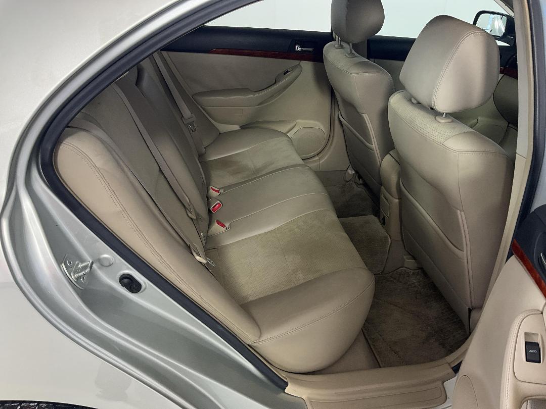 Photo '20' of Toyota Avensis