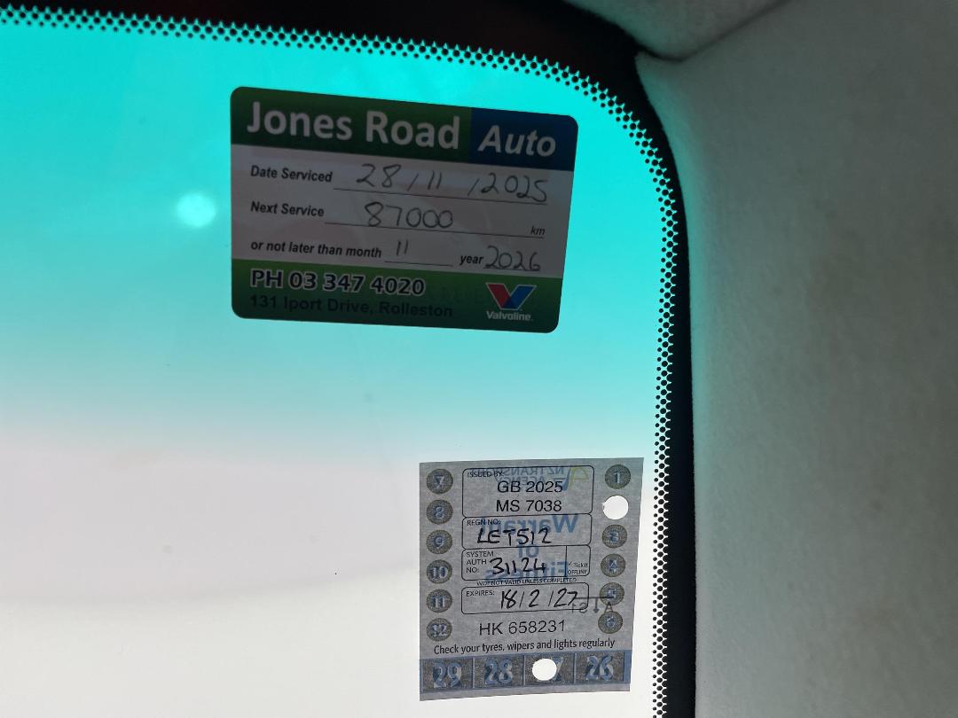 Photo '24' of Toyota Avensis Photo '24' of Toyota Avensis