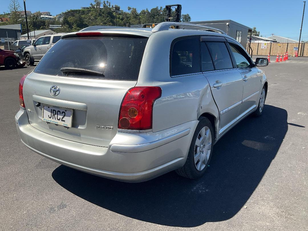 Photo '2' of Toyota Avensis Photo '2' of Toyota Avensis