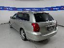 Thumbnail '5' of Toyota Avensis