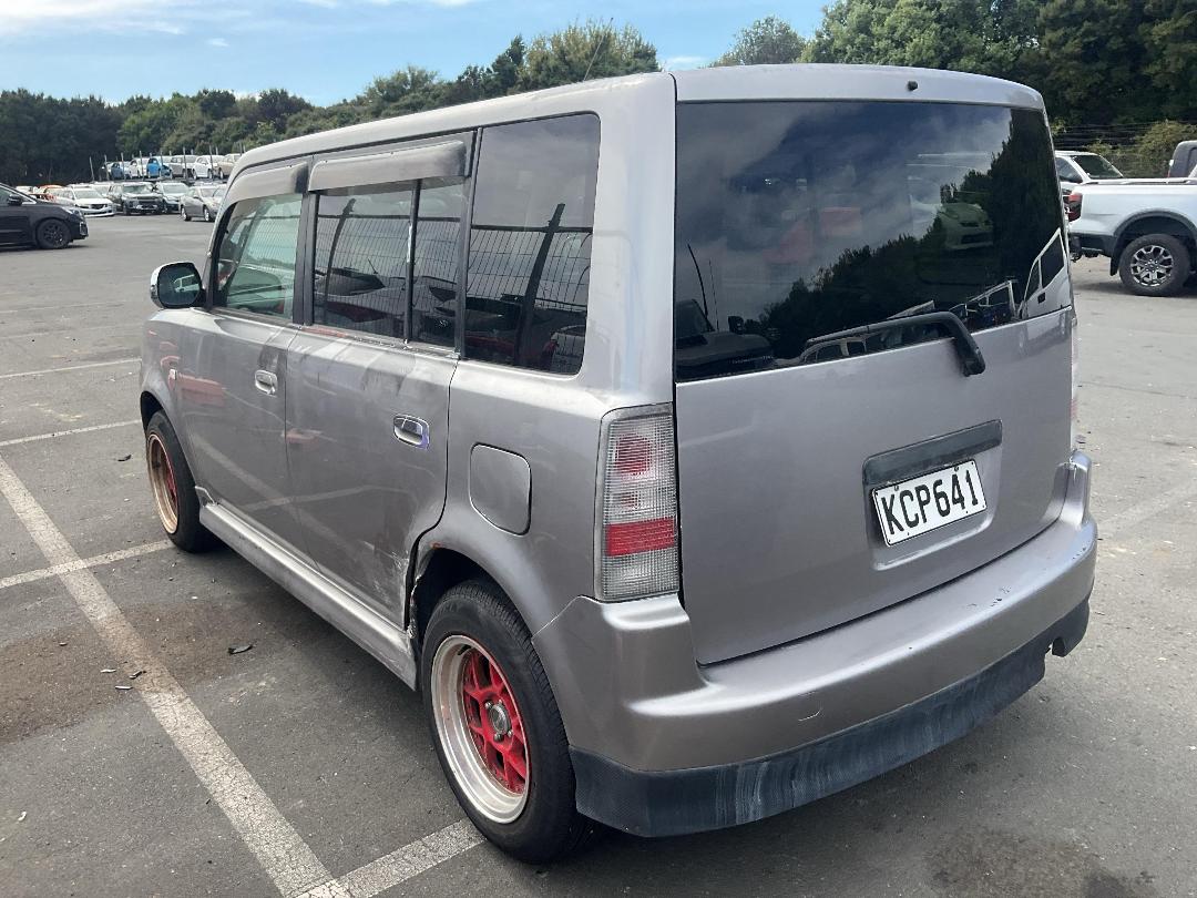 Photo '3' of Toyota BB Photo '3' of Toyota BB