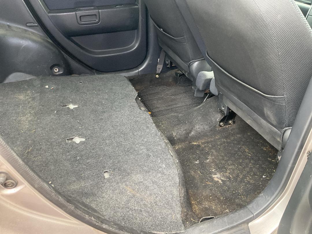 Photo '11' of Toyota BB Photo '11' of Toyota BB