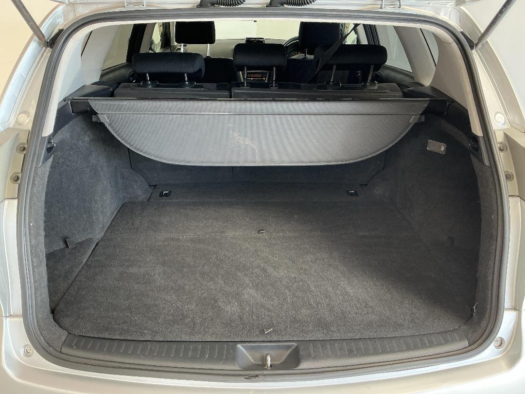 Photo '14' of Toyota Caldina Photo '14' of Toyota Caldina