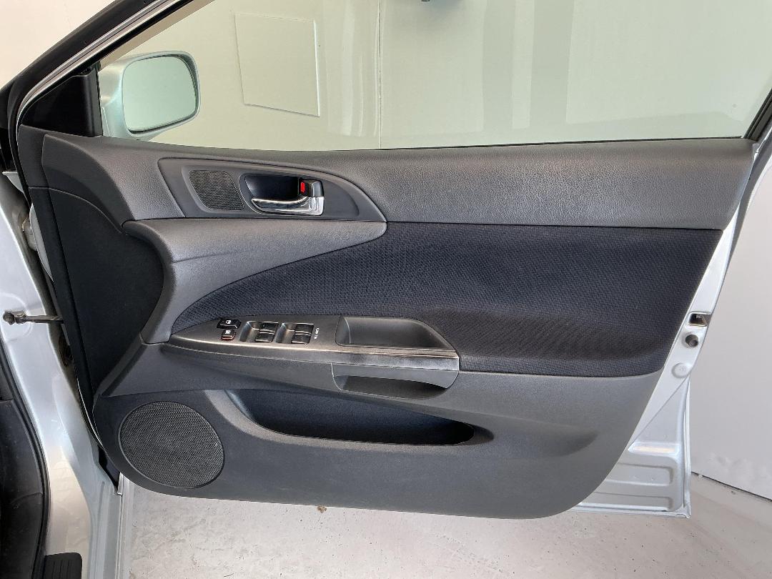 Photo '15' of Toyota Caldina Photo '15' of Toyota Caldina