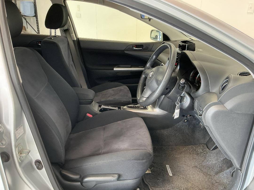 Photo '16' of Toyota Caldina Photo '16' of Toyota Caldina