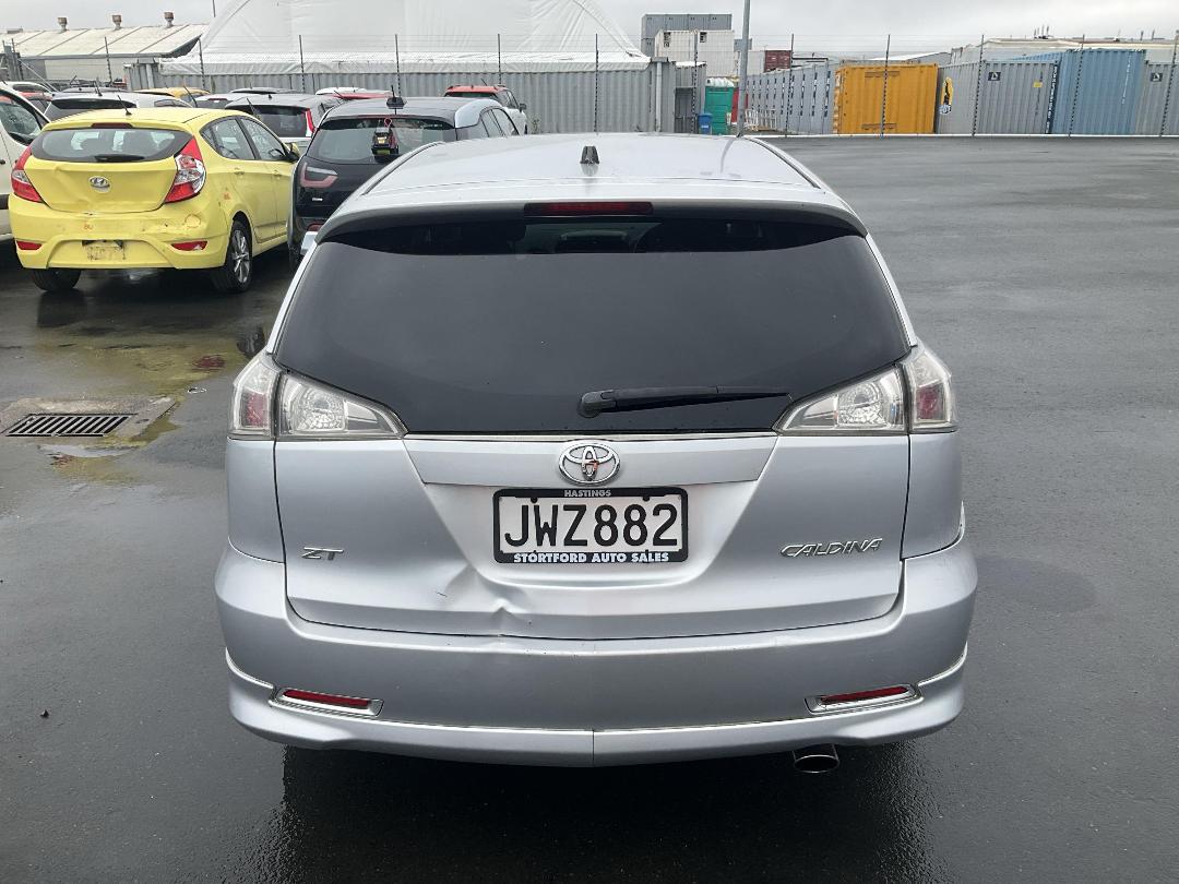 Photo '4' of Toyota Caldina ZT Photo '4' of Toyota Caldina ZT