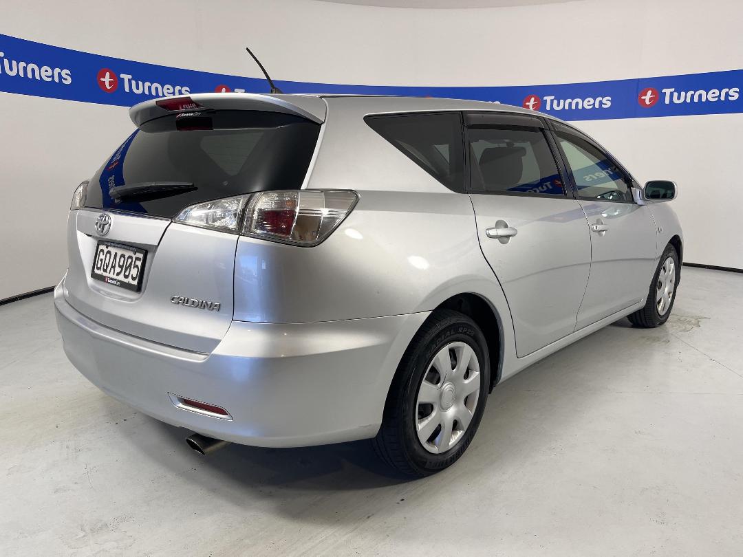 Photo '7' of Toyota Caldina Photo '7' of Toyota Caldina