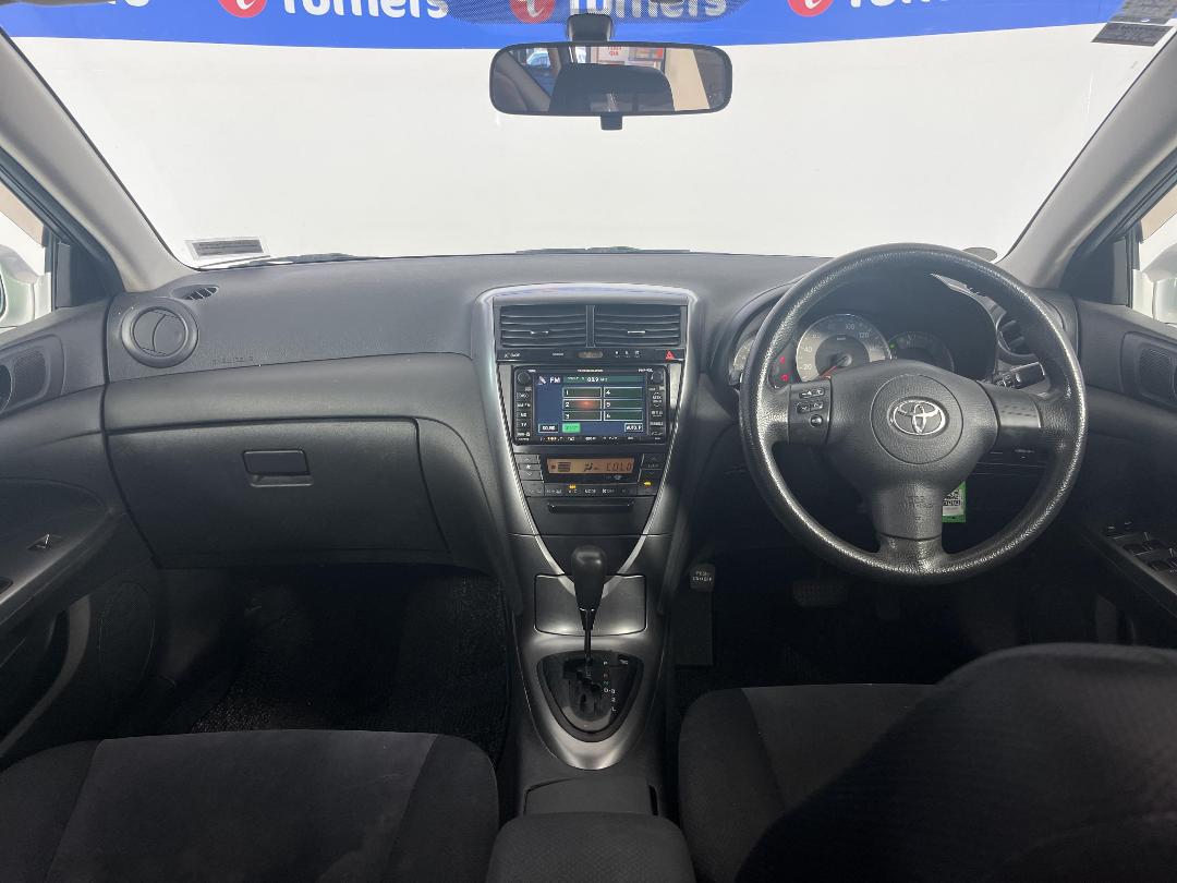 Photo '17' of Toyota Caldina Photo '17' of Toyota Caldina