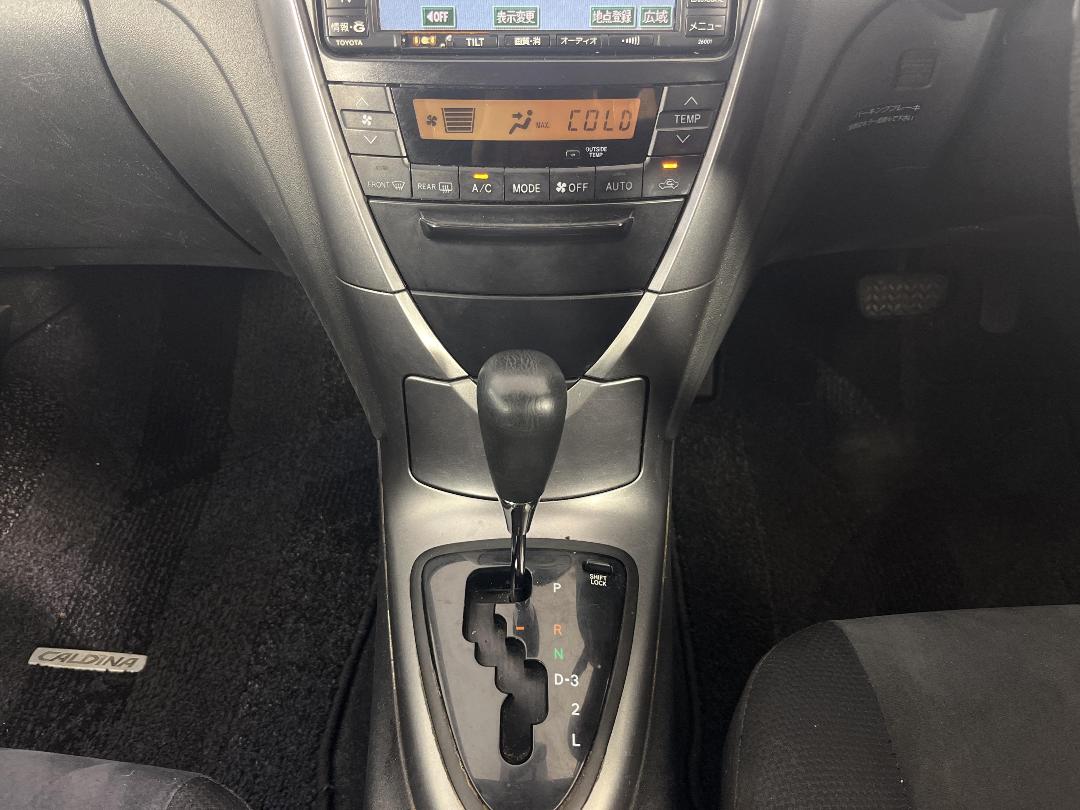 Photo '18' of Toyota Caldina Photo '18' of Toyota Caldina