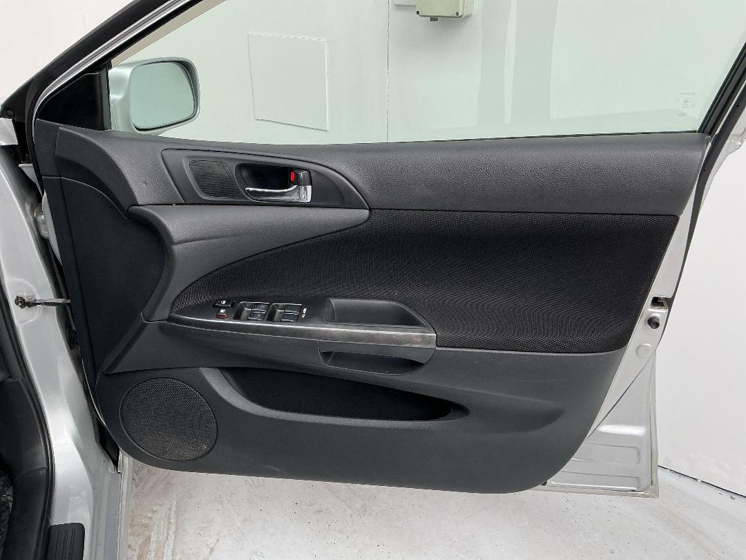 Photo '15' of Toyota Caldina Photo '15' of Toyota Caldina