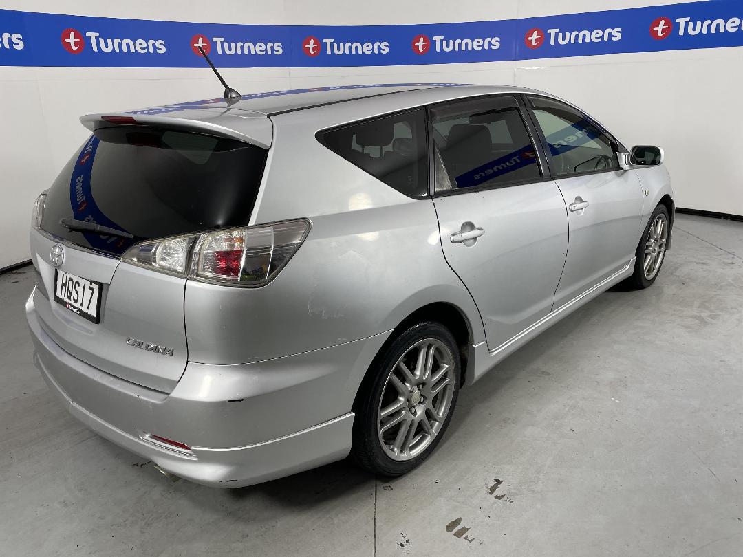 Photo '7' of Toyota Caldina Photo '7' of Toyota Caldina