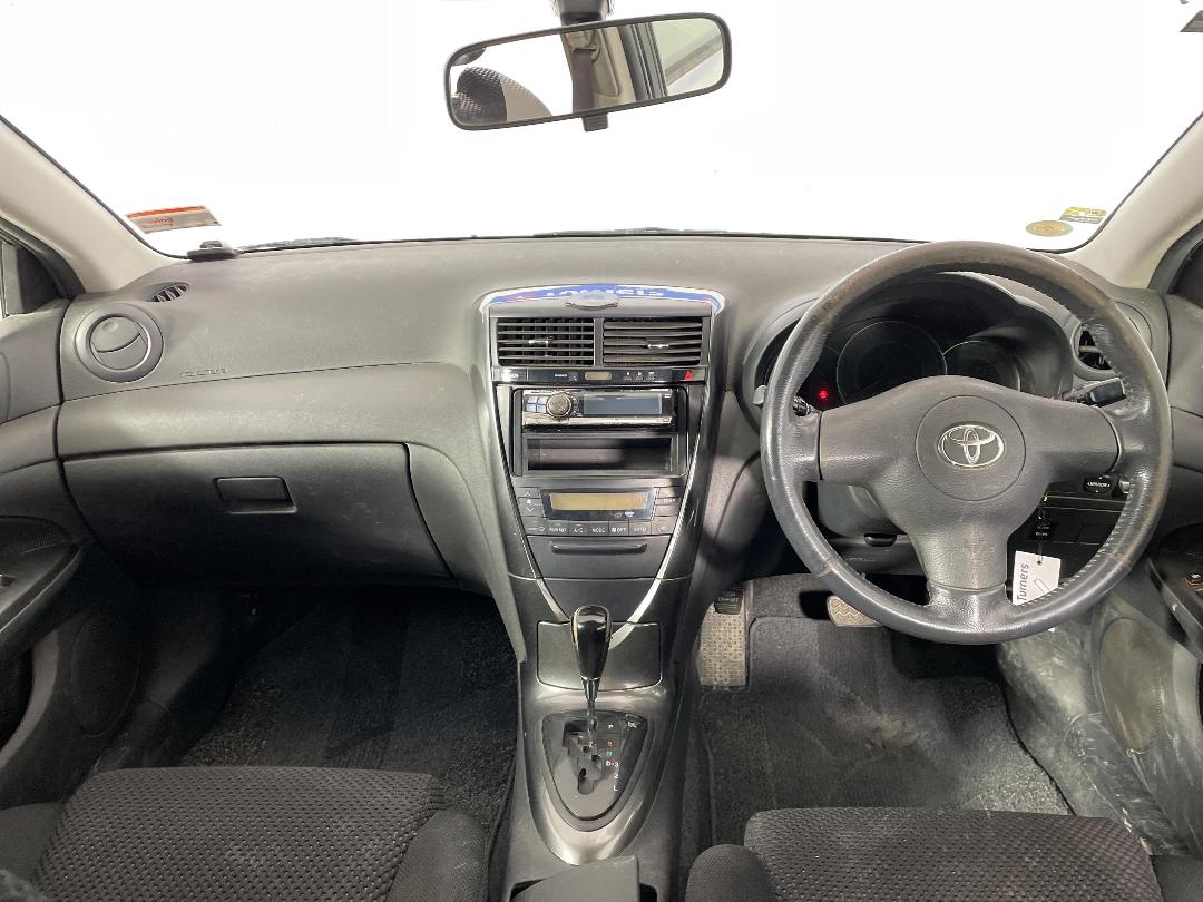 Photo '17' of Toyota Caldina Photo '17' of Toyota Caldina