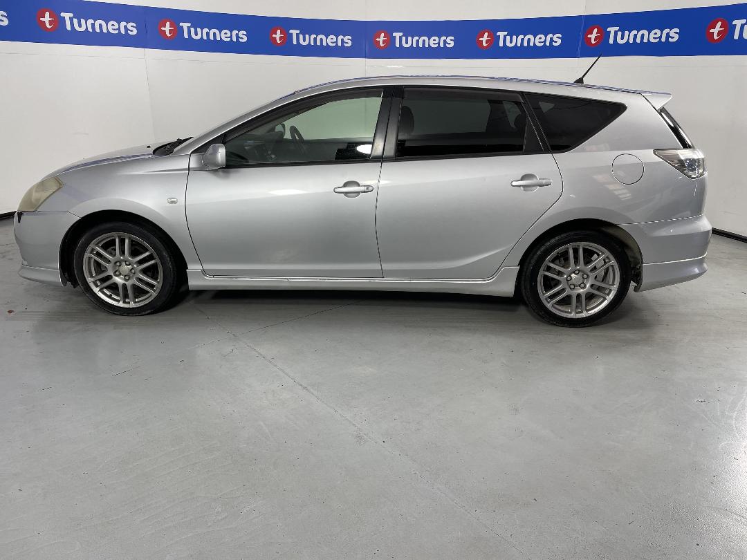 Photo '24' of Toyota Caldina Photo '24' of Toyota Caldina