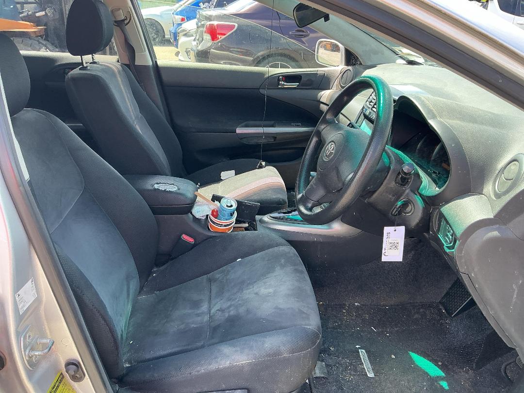 Photo '15' of Toyota Caldina Photo '15' of Toyota Caldina