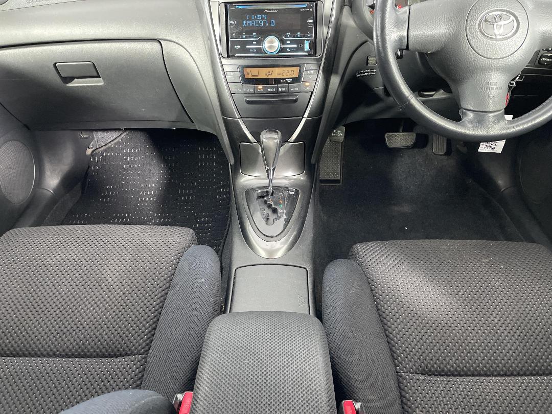 Photo '18' of Toyota Caldina