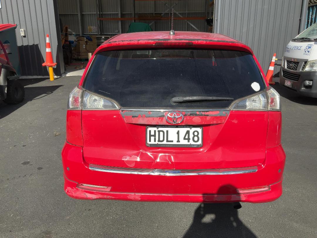 Photo '6' of Toyota Caldina Photo '6' of Toyota Caldina