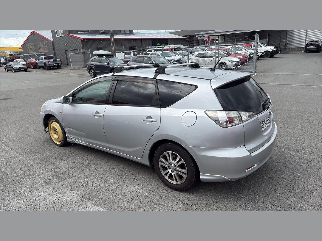 Photo '3' of Toyota Caldina