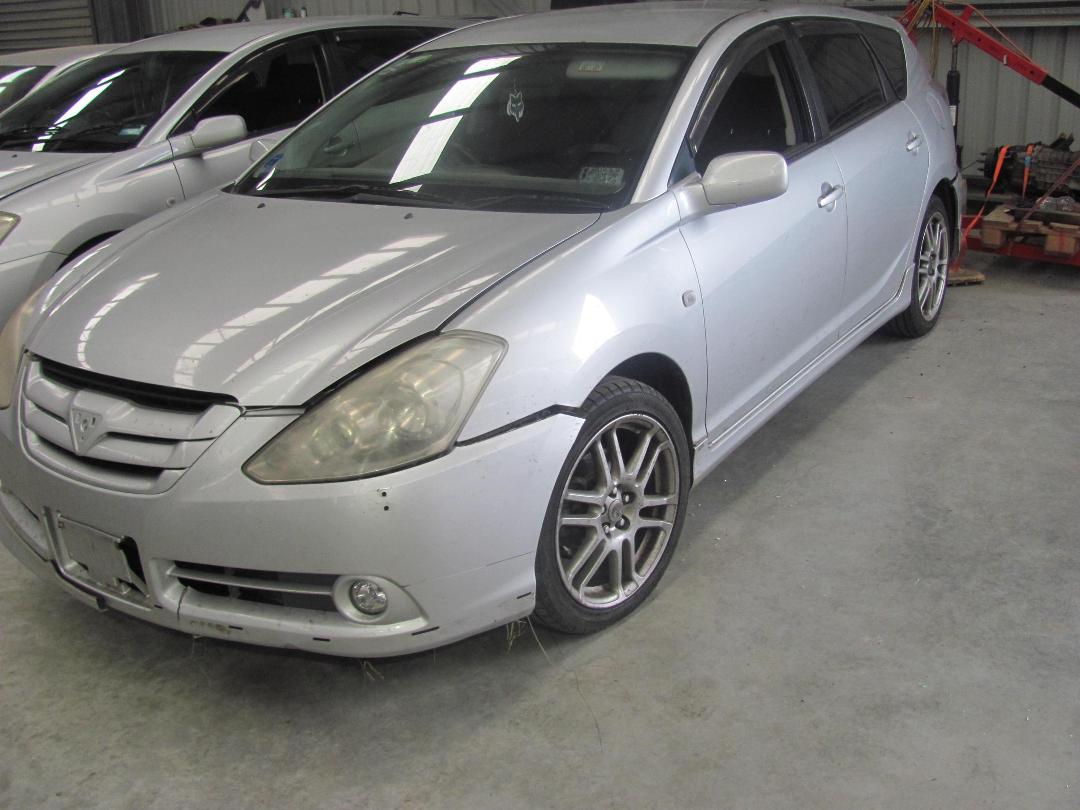 Photo '4' of Toyota Caldina