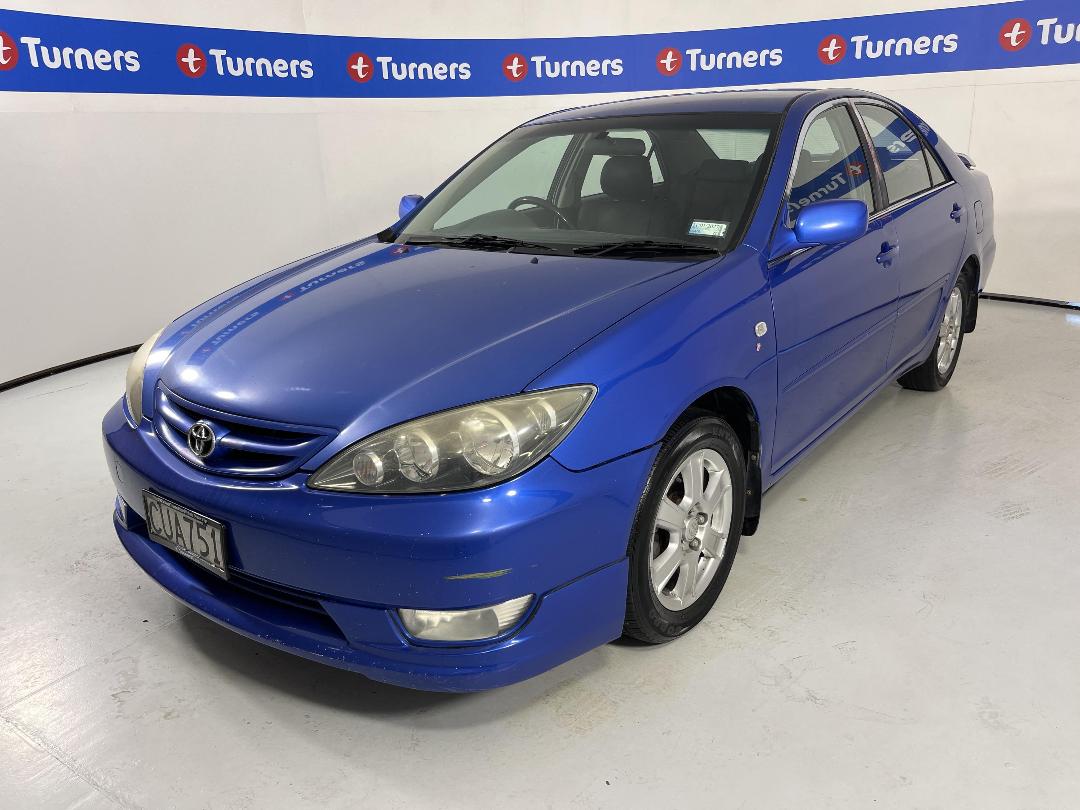 Photo '4' of Toyota Camry